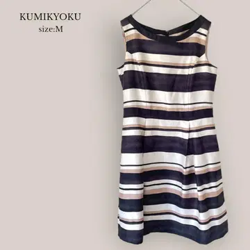 쿠미교쿠 KUMIKYOKU 플레어 원피스 슬리브리스 무릎 기장 보더