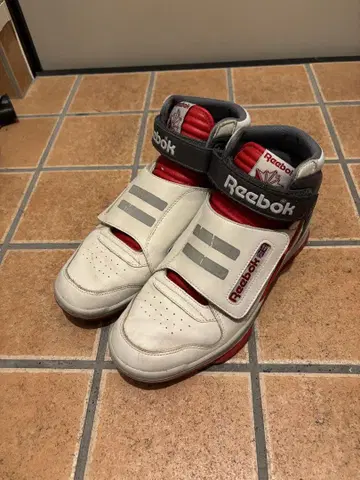Reebok 리복 에이리언 스톰퍼 ALIEN STOMPER
