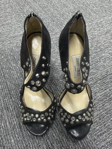 JIMMY CHOO 스터드 하이힐 38 사이즈