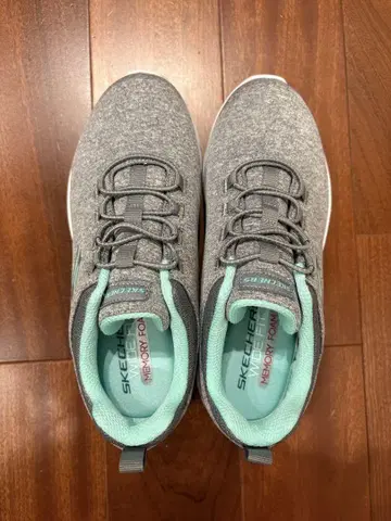 미사용 새상품 SKECHERS Memory Foam 스니커즈 그레이/민트