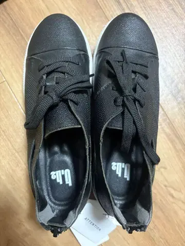 미사용 t.b 센소유니코 블랙 신발 24cm