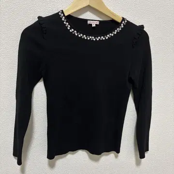 TOCCA 블랙 비쥬 장식 니트 토카 새상품급 익명 배송 F