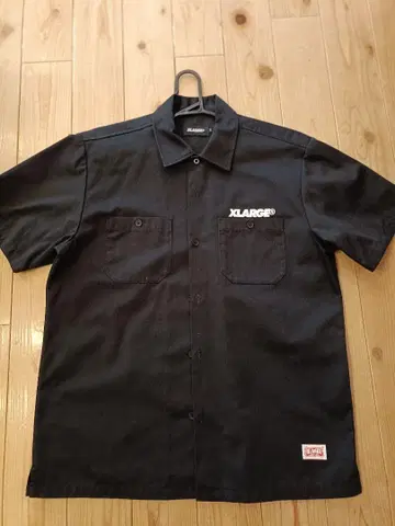 XLARGE 블랙 워크 셔츠