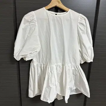 GALLARDAGALANTE 블라우스