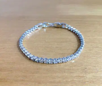 SWAROVSKI 스와로브스키 테니스 팔찌 심플 클리어