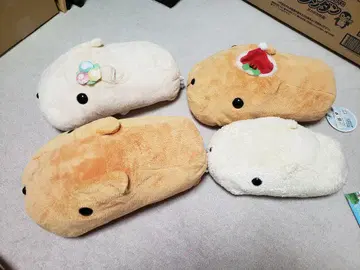 카피바라상 봉제 인형 4점