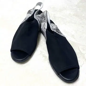 arche (아르슈) DAJAC (BLACK) 샌들 36 23cm
