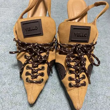 YELLO 스니커즈 뮬 카멜
