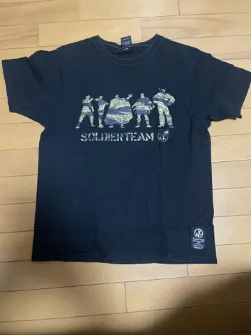근육맨 티셔츠 솔저 팀 카모플라주 블랙 레어 M 사이즈