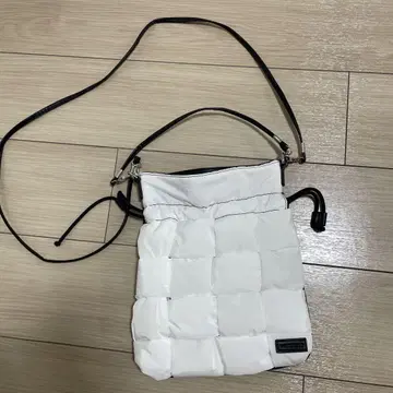 퀼팅 디자인 사코슈 화이트 블랙