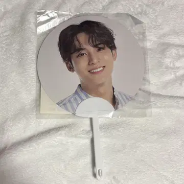 SEVENTEEN 민규 세븐틴 Hanabi 부채