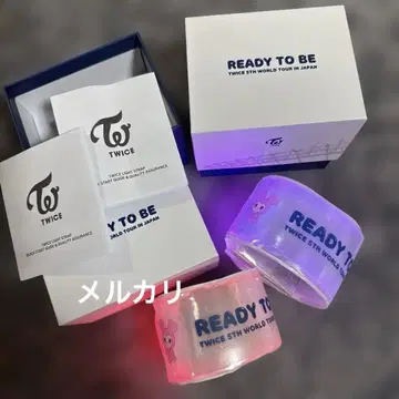 TWICE 라이트 스트랩 READY TO BE 2개 세트