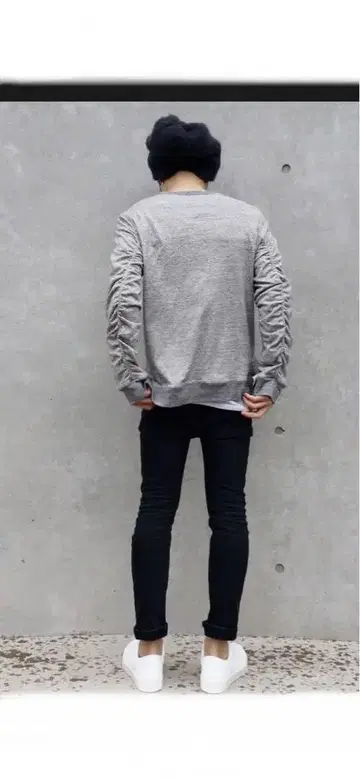 &fun BOMBER SWEATSHIRT