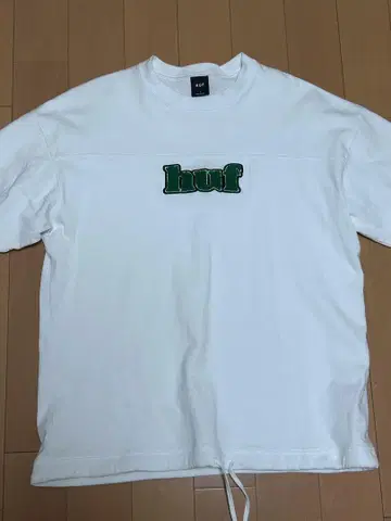 HUF 자수 로고 화이트 티셔츠 L