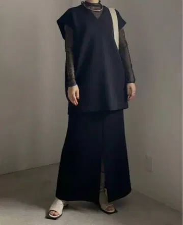 AMERI EFFORTLESS SETUP DRESS