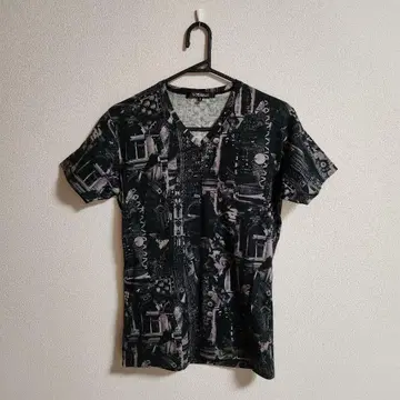 5351 Pour Les Hommes V넥 티셔츠 사이즈 3