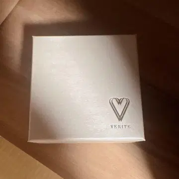 verite 귀걸이