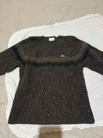 Lacoste 긴팔 스웨터 다크 브라운