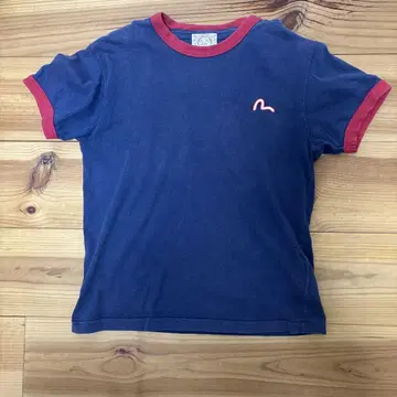 EVISU 네이비/레드 T셔츠