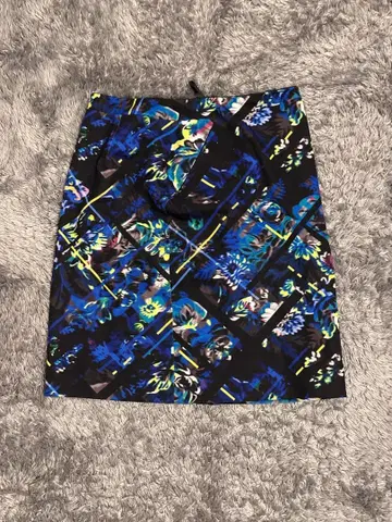 Paul Smith Black 타이트 스커트 꽃무늬 40 size