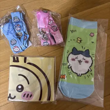오다이바 상점 두근두근 복권 치이카와 하치와레 토끼 양말 스트랩 벌룬