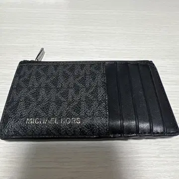 MICHAEL KORS 프래그먼트 케이스 블랙/그레이