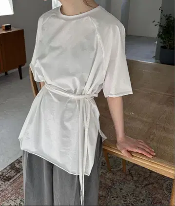 feepur 비대칭 허리 로프 래글런 Tee