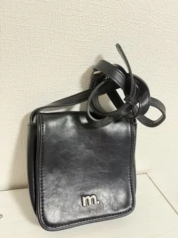 블랙 (블랙) 가죽 숄더백