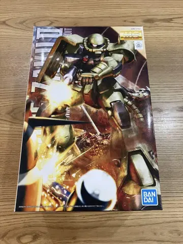 [미조립] MG MS-06F 자쿠 II Ver.2.0 기동전사 건담