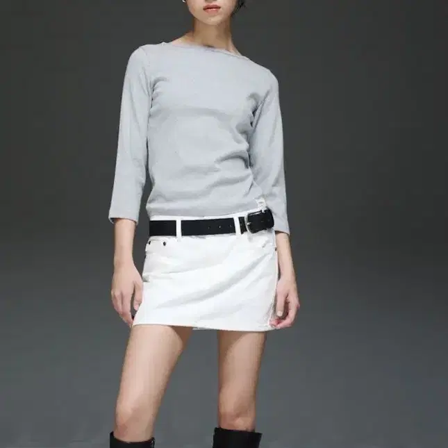 ★ GLOWNY★ G CLASSIC MINI SKIRT WHITE GY23CLASK002 G CLASSIC MINI SKIRT (WHITE) - GLOWNY