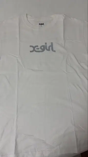 x-girl 화이트 티셔츠 M 사이즈