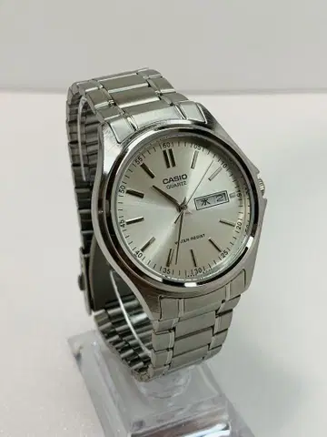 CASIO MTP 1239DJ 미사용에 가까움 이동 중