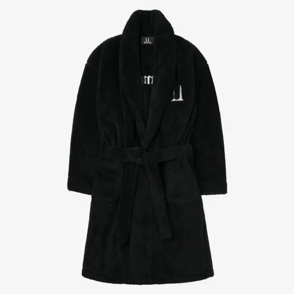 G-DRAGON'S ÜBERMENSCH ジヨン ROBE ローブ G-Dragon Leaves The