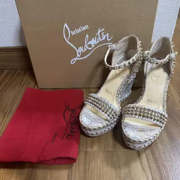 Christian Louboutin 스터드 웨지 샌들