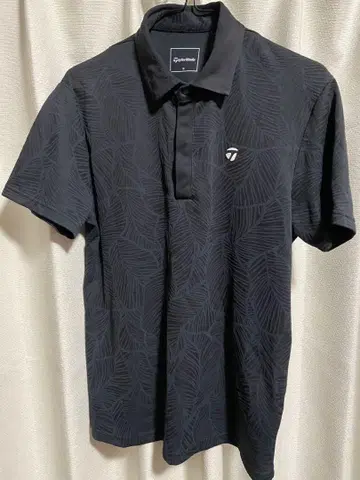 TaylorMade 테일러메이드 블랙 올 패턴 피케 셔츠 M 사이즈