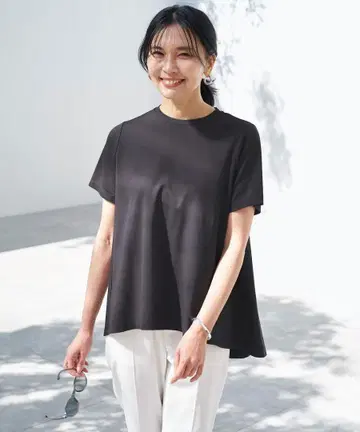 UNFILO 백 플레어 티셔츠