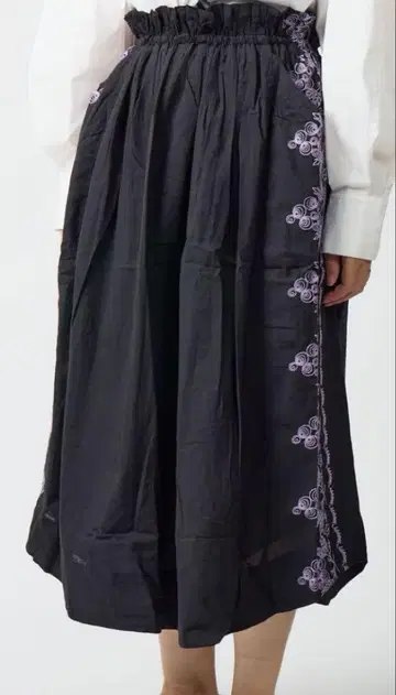 택 포함 새상품 정가 16500 kilki 인도 면 자수 포도 롱 스커트