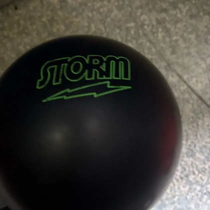 Storm Pitch Black 15 lbs on Bunjang Global Site.
