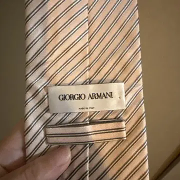 Giorgio Armani 스트라이프 넥타이