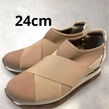 [새상품급] 베이지 슬립온 통굽 스니커즈 스네이크 스킨 패턴 24cm