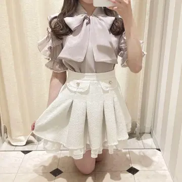 evelyn 반팔 펄 리본 블라우스