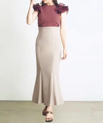 snidel 하이 웨스트 타이트 헴 플레어 스커트