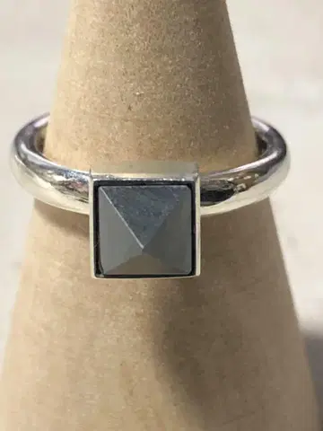 agete 아가트 블랙 오닉스 피라미드 모티브 SILVER 925
