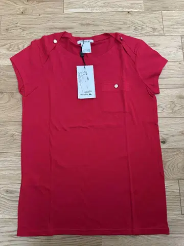 LACOSTE 레드 반팔 티셔츠