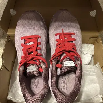 [ 25.0 ] Under Armour HOVR 핑크 러닝화