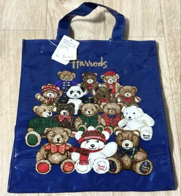 새상품 Harrods 해롯 백 베어 패턴 겨울 네이비 컬러 비닐 토트백