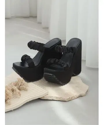 새틴 플랫폼 샌들