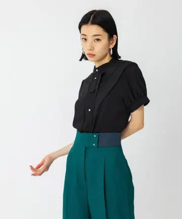 더블 플라이 블라우스 블랙