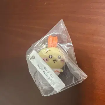 치이카와 x 쿠라스시 피규어 토끼 (새우)