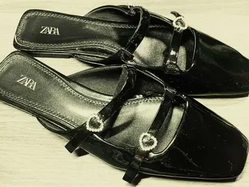 ZARA 플랫 힐 뮬